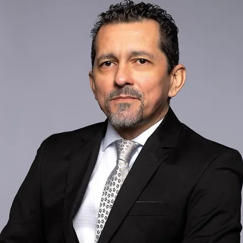 Fernando Lopes